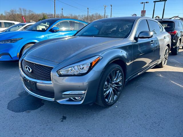 2017 INFINITI Q70L 3.7X 2017 INFINITI Q70L 3.7X