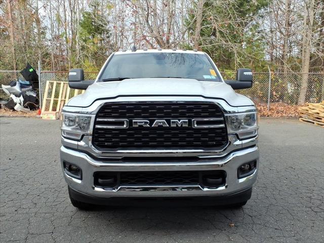 2024 RAM 3500 Big Horn Crew Cab 4x4 8 Box