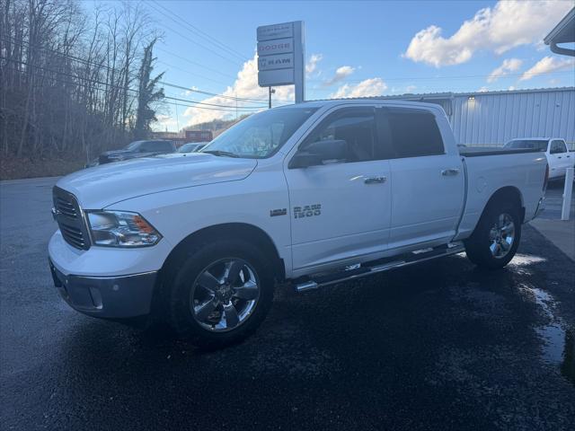 2018 RAM 1500 Big Horn Crew Cab 4x4 57 Box 2018 RAM 1500 Big Horn Crew Cab 4x4 57 Box