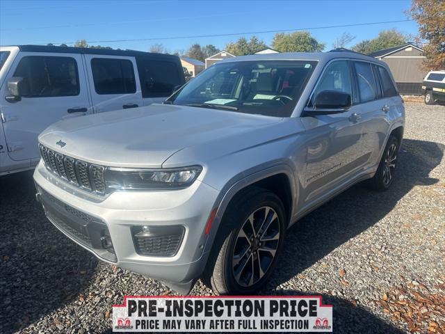 2022 Jeep Grand Cherokee Overland 4x4 2022 Jeep Grand Cherokee Overland 4x4