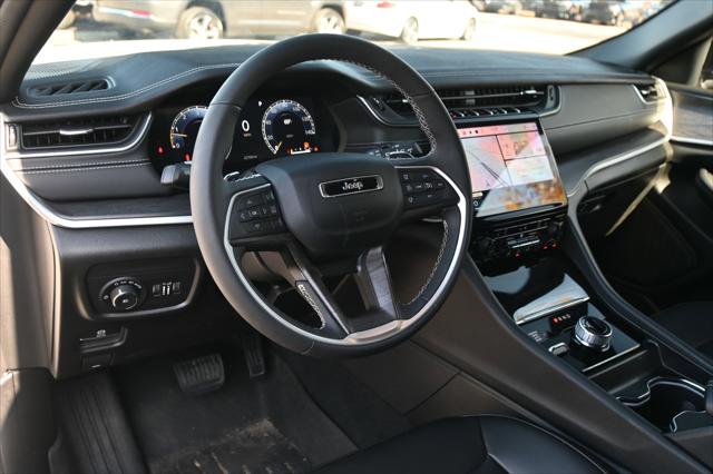 2024 Jeep Grand Cherokee L Limited 4x4 2024 Jeep Grand Cherokee L Limited 4x4