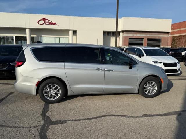 2026 Chrysler Pacifica PACIFICA SELECT 2026 Chrysler Pacifica PACIFICA SELECT