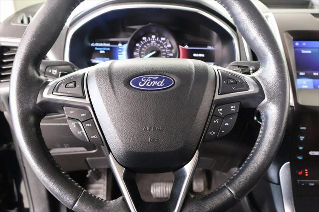 2020 Ford Edge Titanium 2020 Ford Edge Titanium