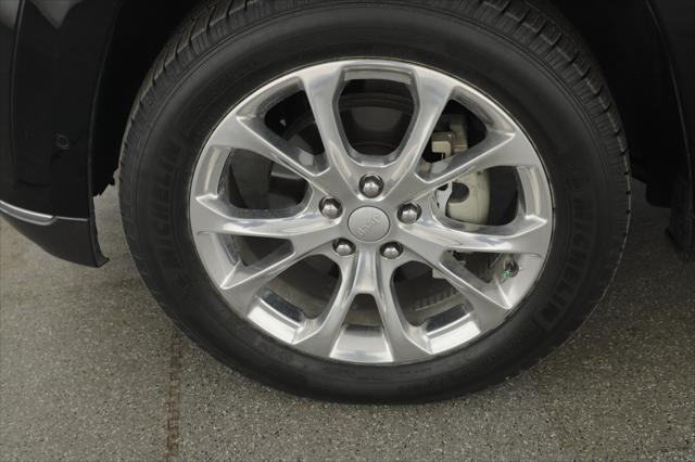 2019 Jeep Grand Cherokee Summit 4x2 2019 Jeep Grand Cherokee Summit 4x2