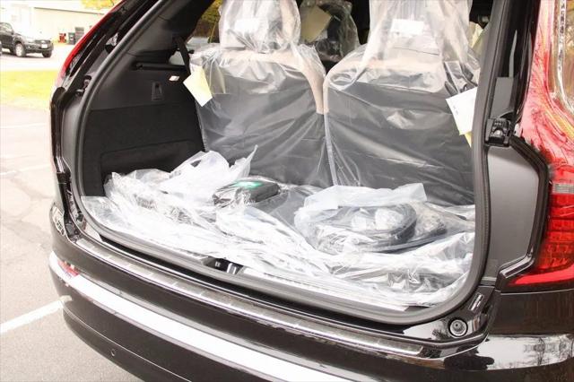 2026 Volvo XC90 Plug-In Hybrid Plus, T8 AWD, Electric/Gasoline, Bright, 7 Seats