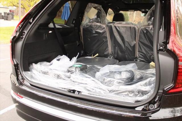 2026 Volvo XC90 Plug-In Hybrid Plus, T8 AWD, Electric/Gasoline, Bright, 7 Seats