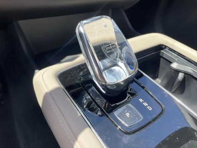 2026 Volvo XC90 Plug-In Hybrid Plus, T8 AWD, Electric/Gasoline, Bright, 7 Seats