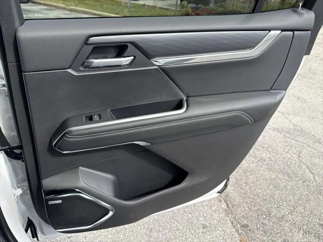 2026 GMC Acadia Elevation FWD
