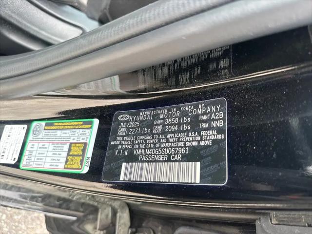 2025 Hyundai Elantra SEL Sport