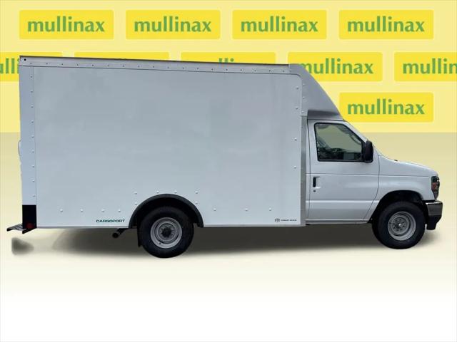 2026 Ford E-350 Cutaway E-Series Cutaway