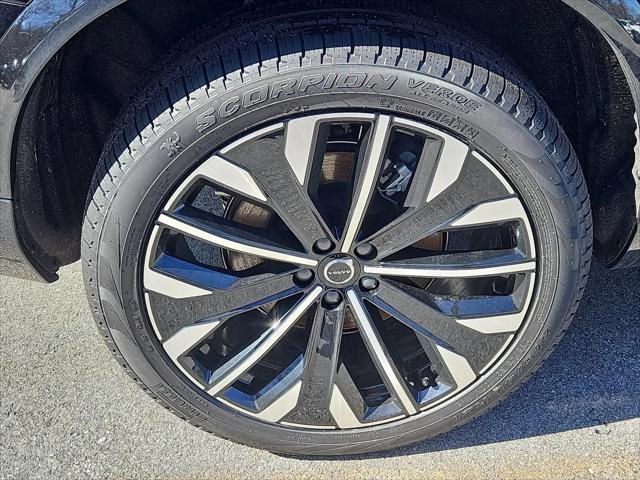 2026 Volvo XC90 Ultra, B6 AWD Gas (mild hybrid), Gasoline, Bright, 7 Seats