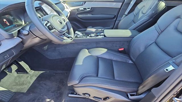 2026 Volvo XC90 Ultra, B6 AWD Gas (mild hybrid), Gasoline, Bright, 7 Seats