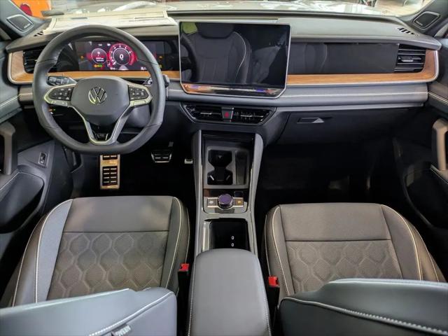 2026 Volkswagen Tiguan SEL R-Line Turbo