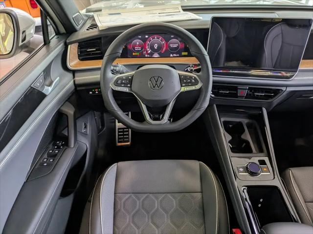 2026 Volkswagen Tiguan SEL R-Line Turbo
