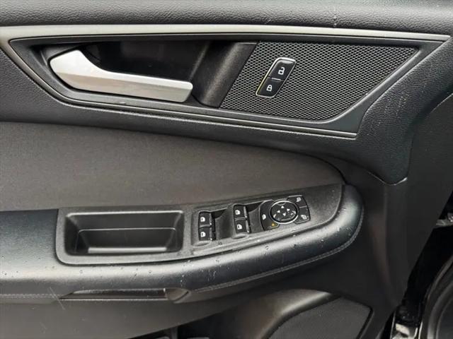 2017 Ford Edge SE
