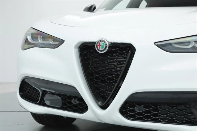 2025 Alfa Romeo Stelvio Sprint AWD