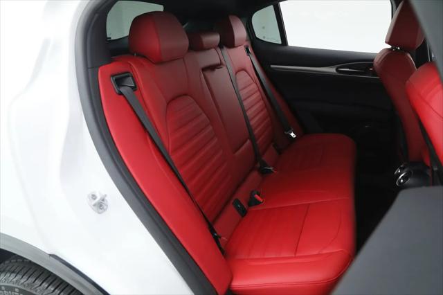 2025 Alfa Romeo Stelvio Sprint AWD
