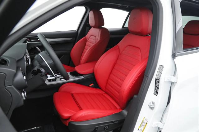 2025 Alfa Romeo Stelvio Sprint AWD