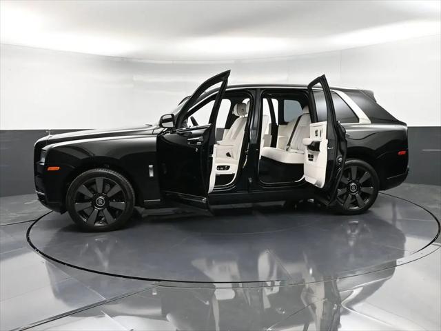 2022 Rolls-Royce Cullinan Standard