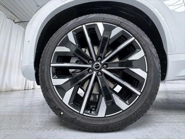 2026 Volvo XC90 Ultra, B6 AWD Gas (mild hybrid), Gasoline, Bright, 7 Seats
