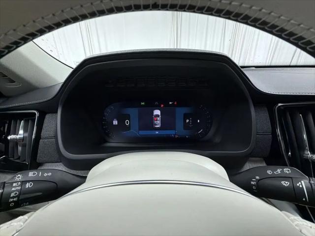 2026 Volvo XC90 Ultra, B6 AWD Gas (mild hybrid), Gasoline, Bright, 7 Seats