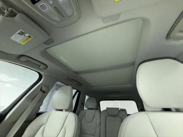 2026 Volvo XC90 Ultra, B6 AWD Gas (mild hybrid), Gasoline, Bright, 7 Seats