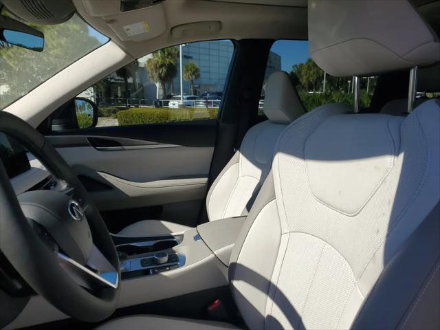 2026 INFINITI QX60 PURE