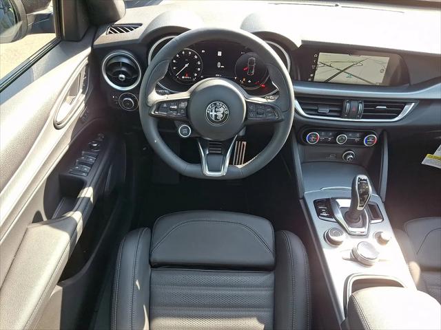 2025 Alfa Romeo Stelvio Sprint AWD