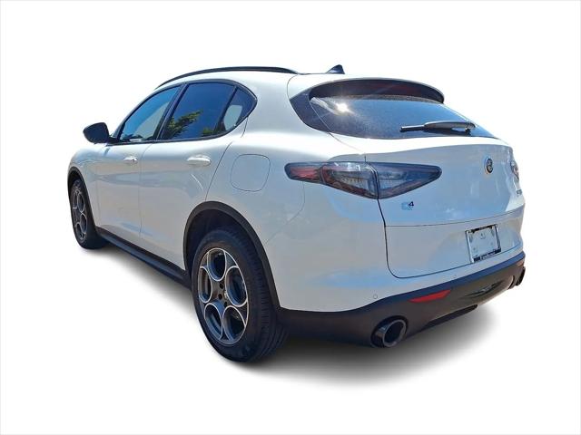 2025 Alfa Romeo Stelvio Sprint AWD