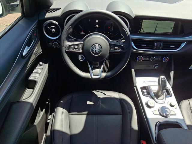 2025 Alfa Romeo Stelvio Sprint AWD