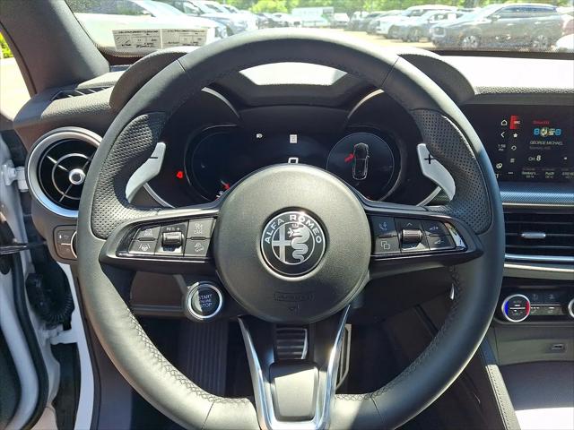 2025 Alfa Romeo Stelvio Sprint AWD
