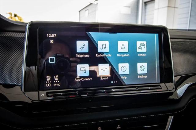2026 Volkswagen Atlas Cross Sport SEL