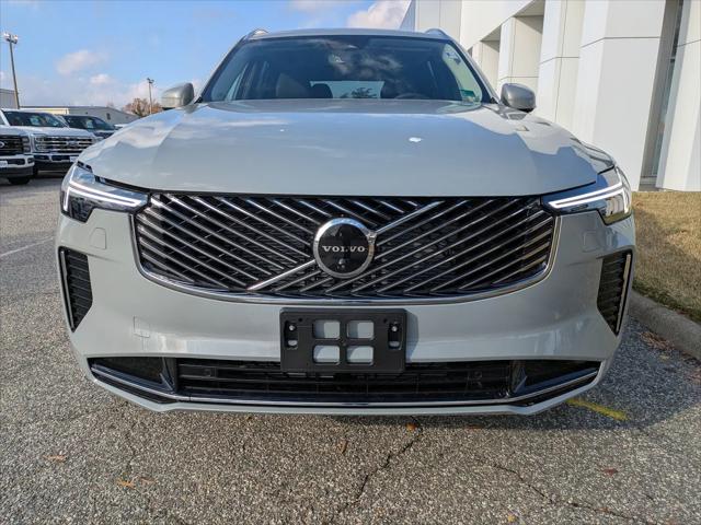 2026 Volvo XC90 Plus, B6 AWD Gas (mild hybrid), Gasoline, Bright, 7 Seats