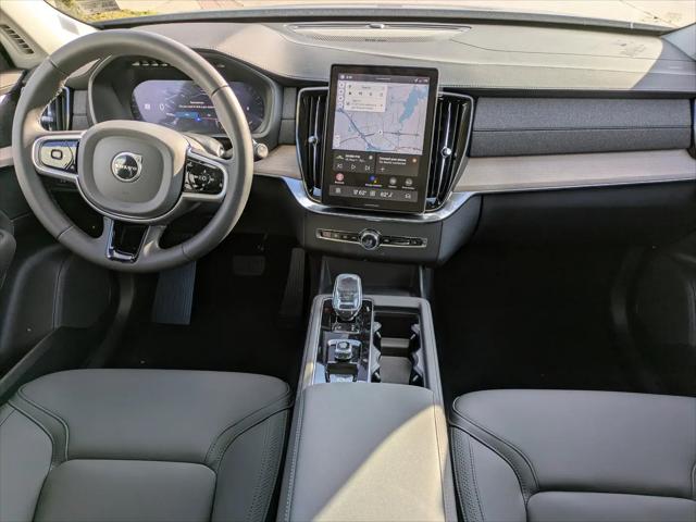 2026 Volvo XC90 Plus, B6 AWD Gas (mild hybrid), Gasoline, Bright, 7 Seats
