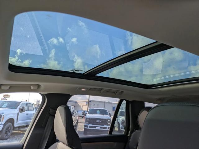 2026 Volvo XC90 Plus, B6 AWD Gas (mild hybrid), Gasoline, Bright, 7 Seats
