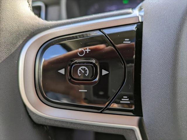 2026 Volvo XC90 Plus, B6 AWD Gas (mild hybrid), Gasoline, Bright, 7 Seats
