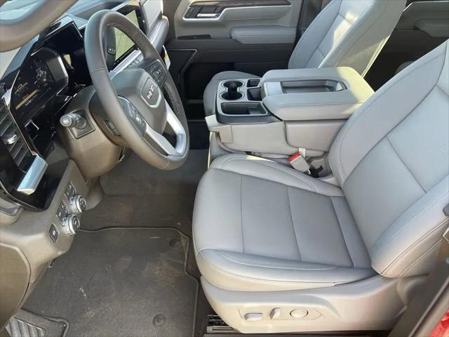2026 GMC Sierra 2500HD Crew Cab, Standard Bed, SLT, 4WD