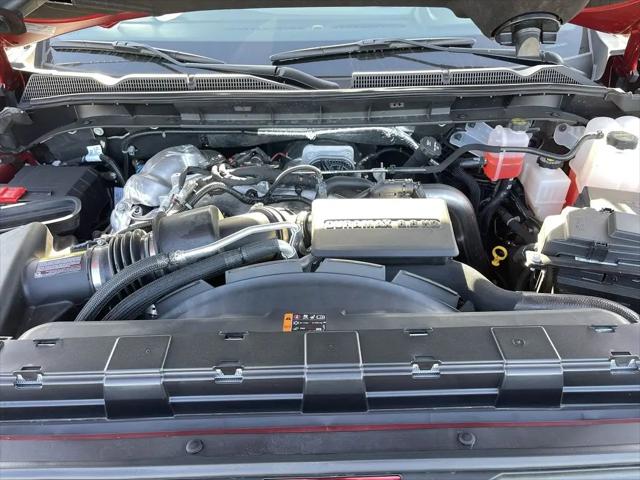 2026 GMC Sierra 2500HD Crew Cab, Standard Bed, SLT, 4WD