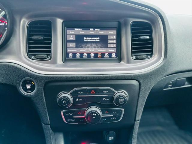 2022 Dodge Charger SXT RWD