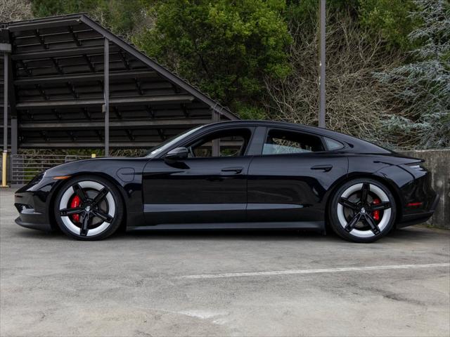 2025 Porsche Taycan 4S