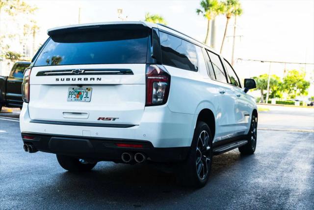 2024 Chevrolet Suburban 2WD RST