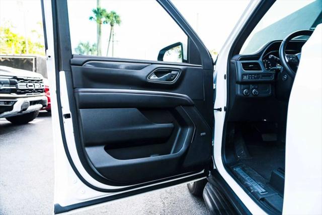 2024 Chevrolet Suburban 2WD RST