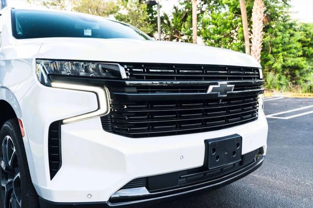 2024 Chevrolet Suburban 2WD RST
