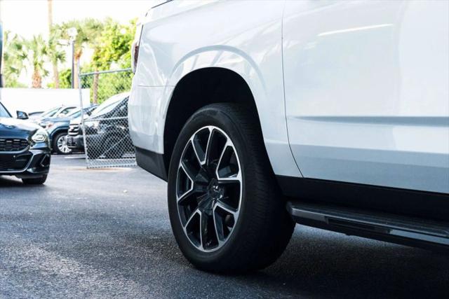 2024 Chevrolet Suburban 2WD RST