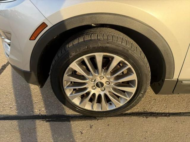 2015 Lincoln MKC Base