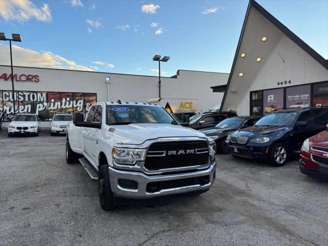 2019 Ram 3500 Big Horn Crew Cab 4x4 8' Box