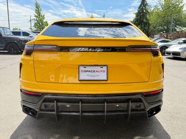 2020 Lamborghini Urus Base