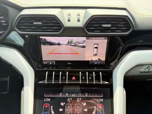 2020 Lamborghini Urus Base