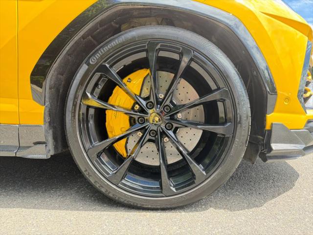 2020 Lamborghini Urus Base