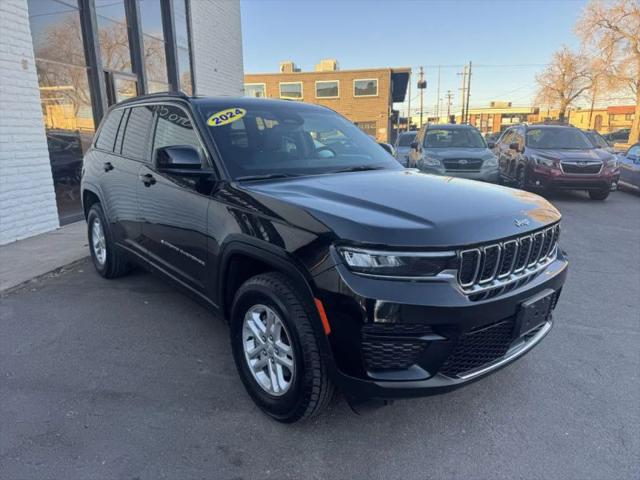 2024 Jeep Grand Cherokee Laredo 4x4